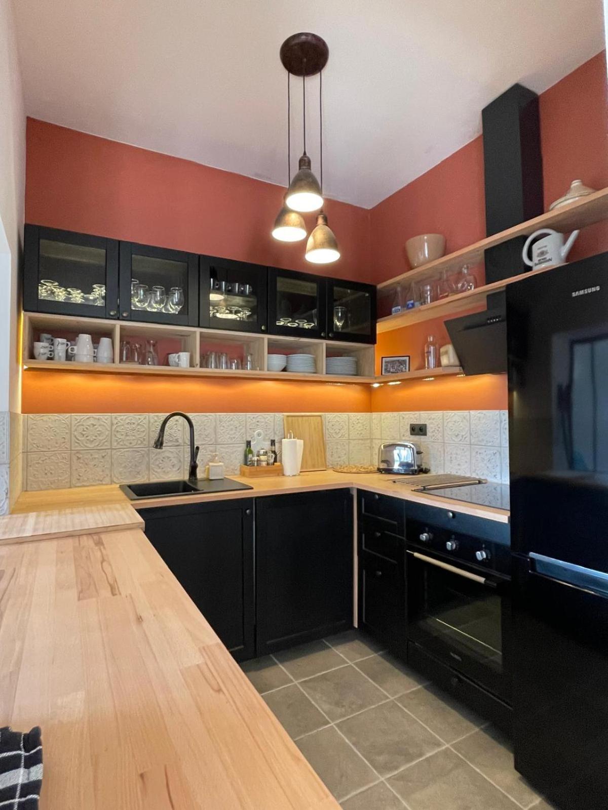 La Solane - Grande Maison Sous Les Pins Six-Fours-les-Plages Exterior foto